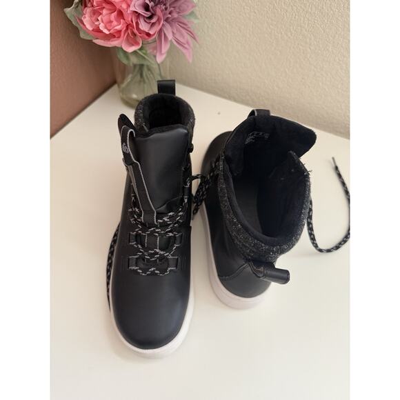 Clarks Women’s Skechers Black Waterproof High Top Winter Boots Size 7.5M EU 38 - Picture 7 of 9